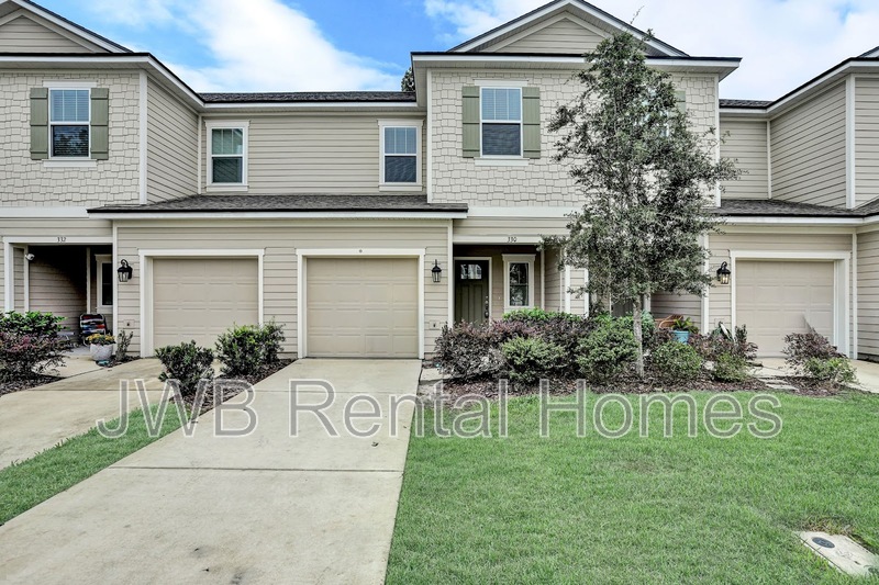 Jacksonville Townhome: 330 Annies Pl