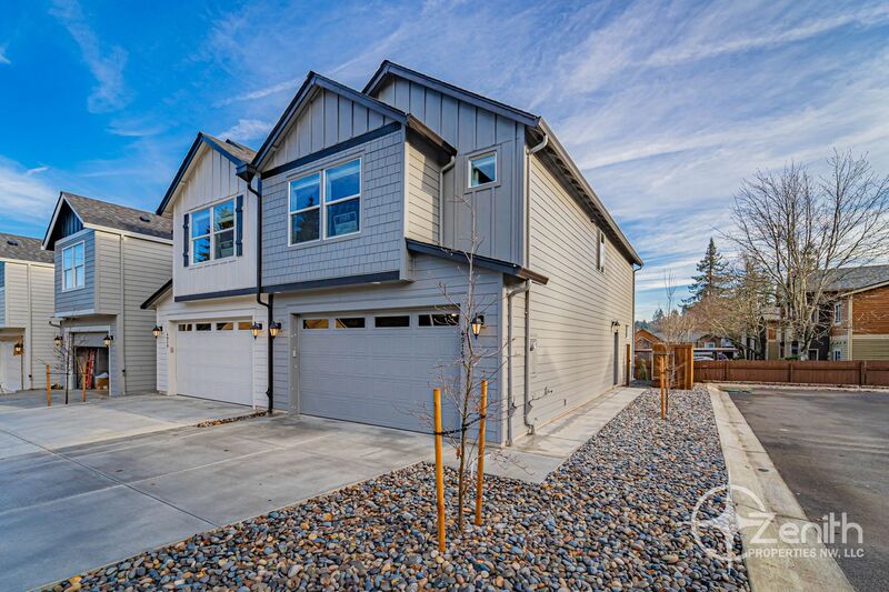 Vancouver House: 4915 NE 2nd Court