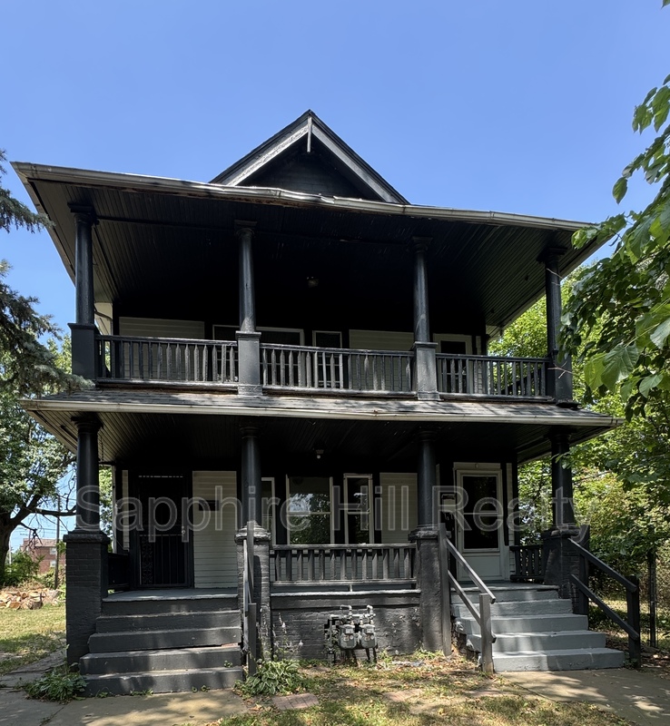 Cleveland Condo: 9013/15 Yale Avenue - 1