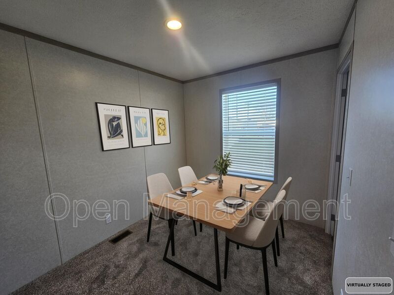 Huxley House: 511 East 1st Street