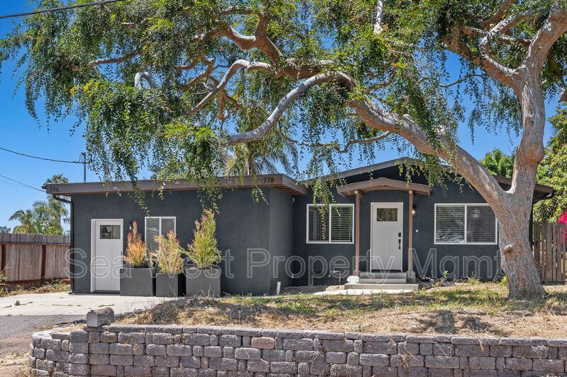 Encinitas House: 778 Del Riego Ave