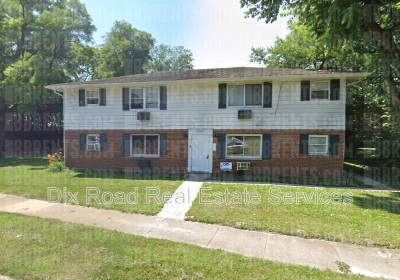 Dayton House: 1708 W Riverview Ave