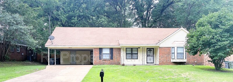 Memphis House: 3553 Clarke Rd