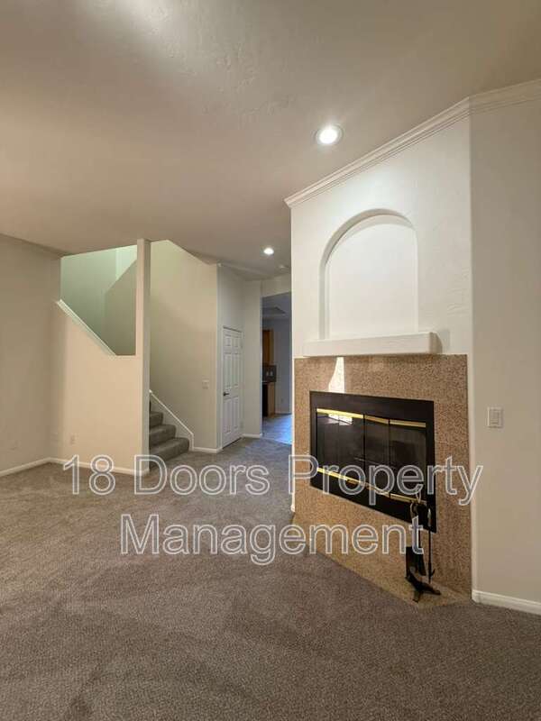 San Diego House: 1935 Felspar Street