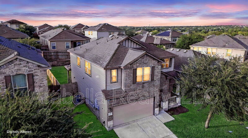 San Antonio House: 9814 Marbach Bend