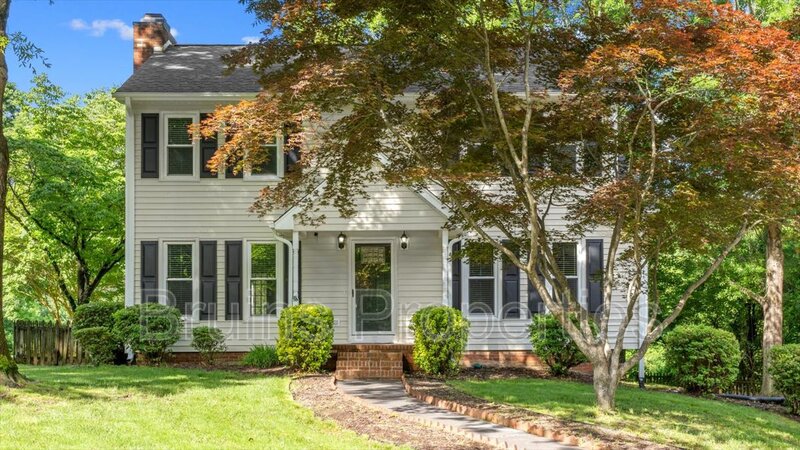 Winston-Salem House: 4457 Eagles Nest Drive