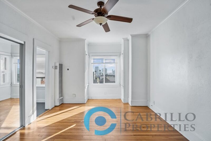 San Diego House: 2241 4th Avenue