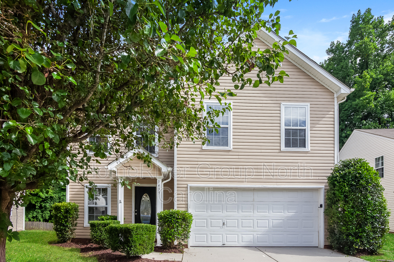 Request a Viewing for 1439 Quail St Tenant Turner