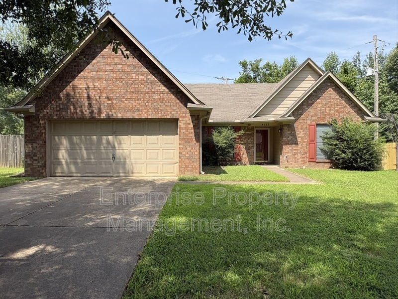 Memphis House: 4073 Britain Cove