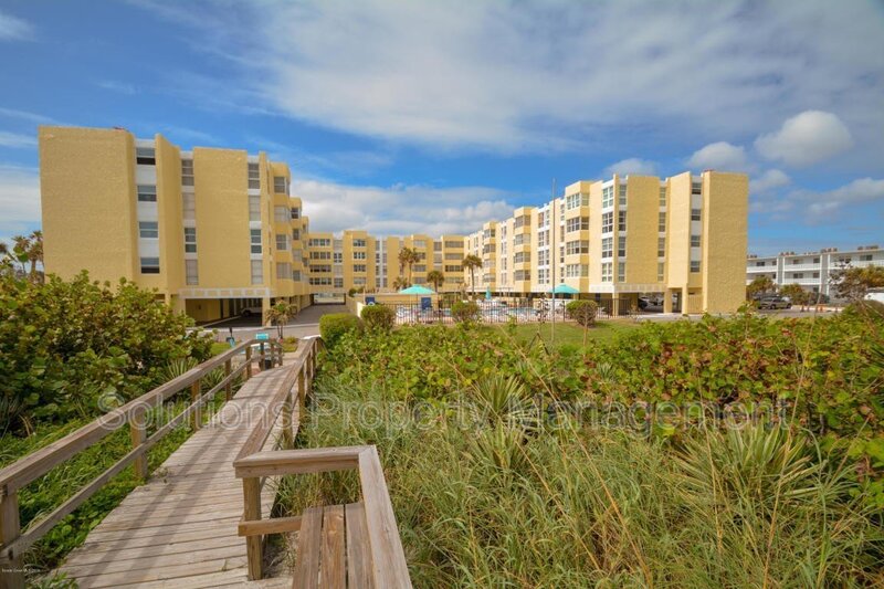 Cocoa Beach Condo: 4700 Ocean Beach Blvd