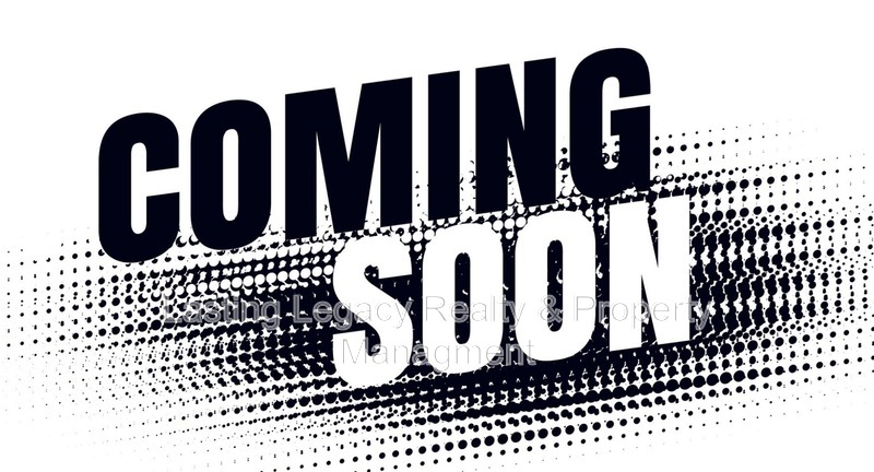 Boonville House: 1023 Rottie Dobie Lane