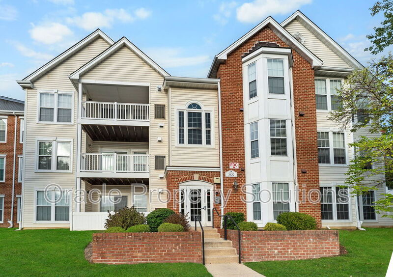 Columbia Condo: 5930 Millrace Court