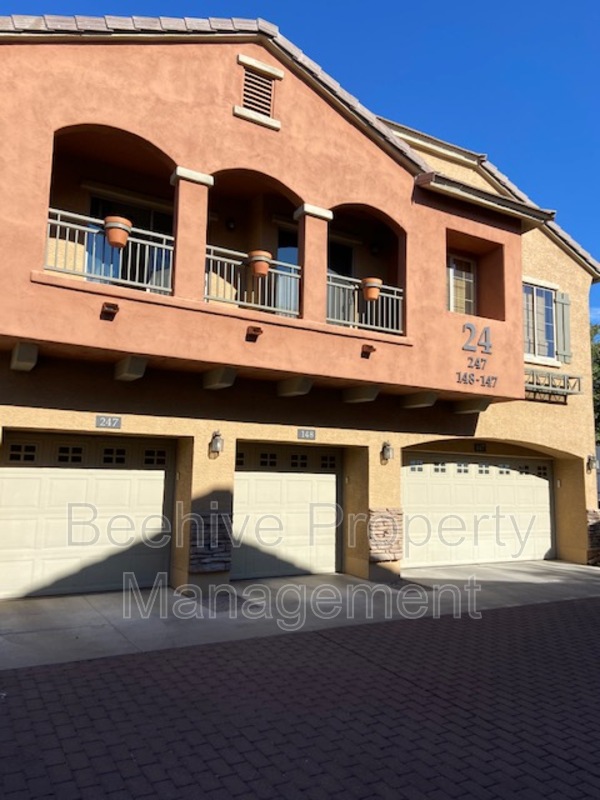 Phoenix Condo: 17150 N 23rd St
