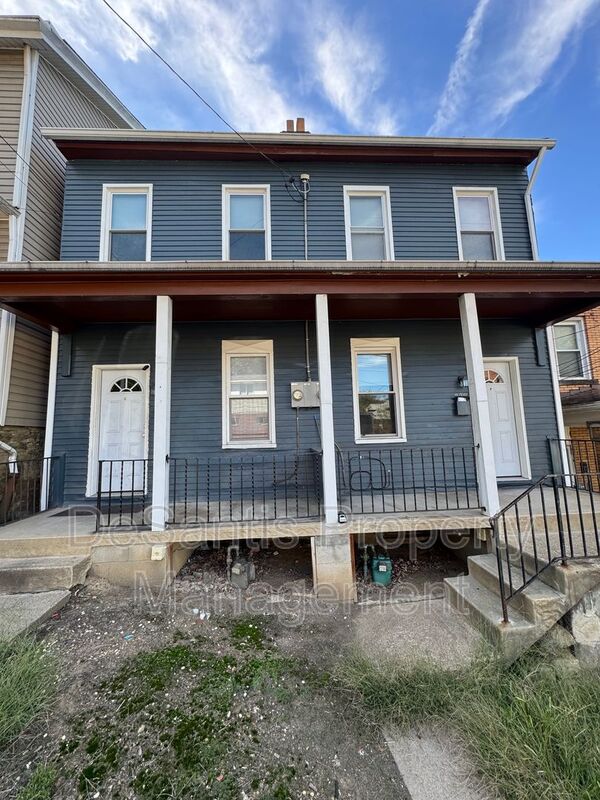 Pittsburgh Condo: 828 Wallbridge West End Street