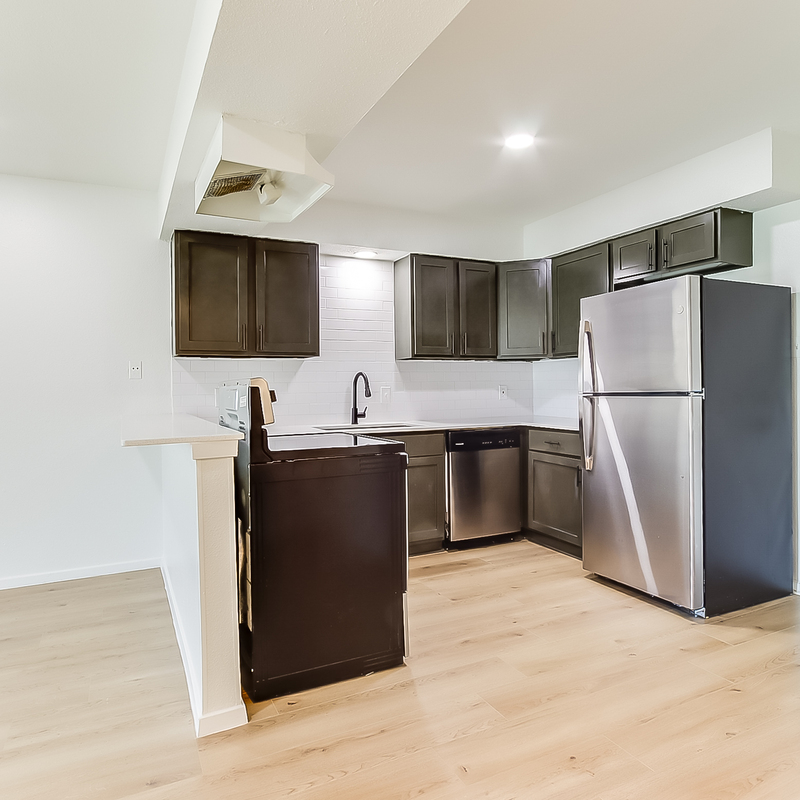 Everman Townhome: 408 Noble Avenue