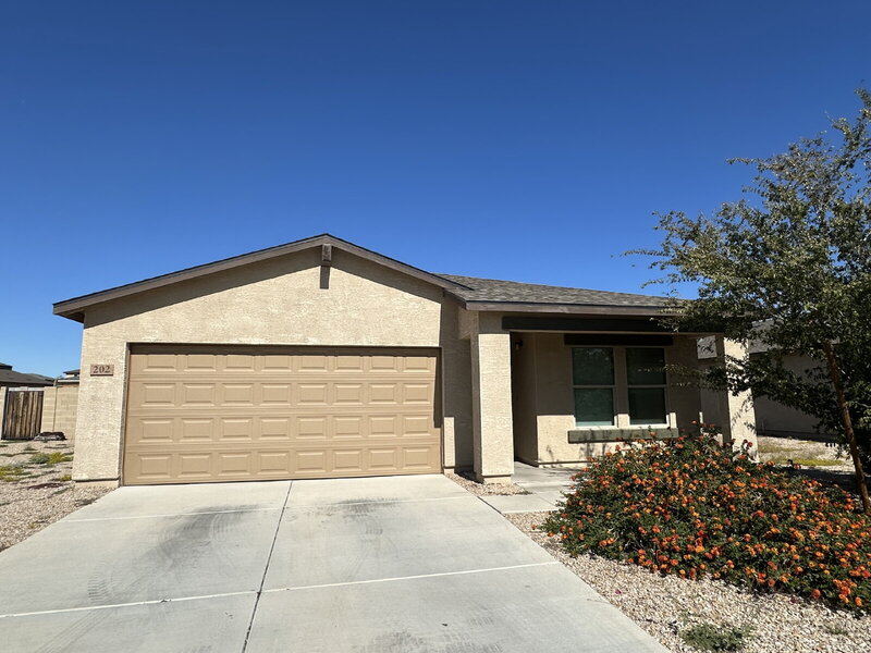 Casa Grande House: 202 W Bobcat Ct
