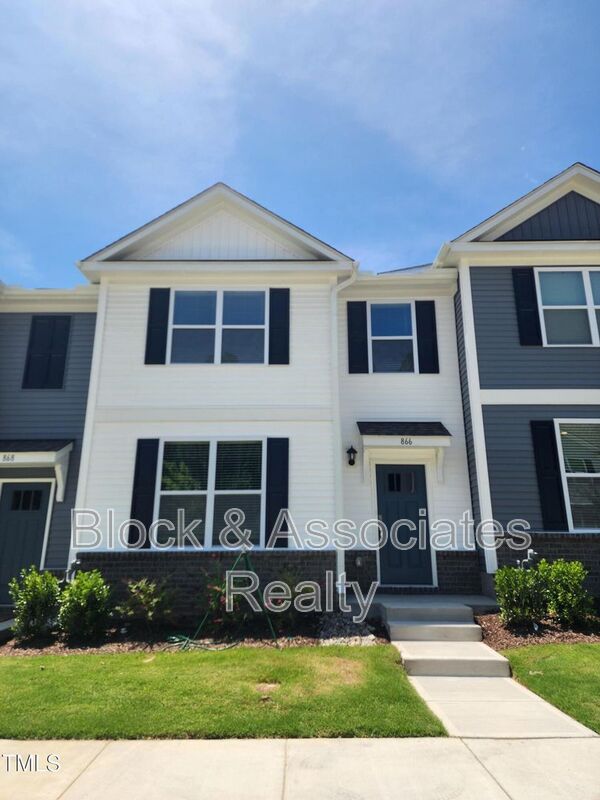 Wendell House: 866 Old Tarboro Road