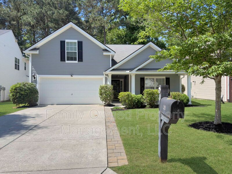 Ladson House: 219 Sweet Alyssum Drive