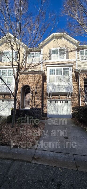 Huntersville Townhome: 11190 Bridgewater Dr