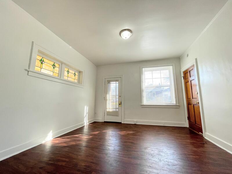 St Louis Condo: 7211 Richmond Pl