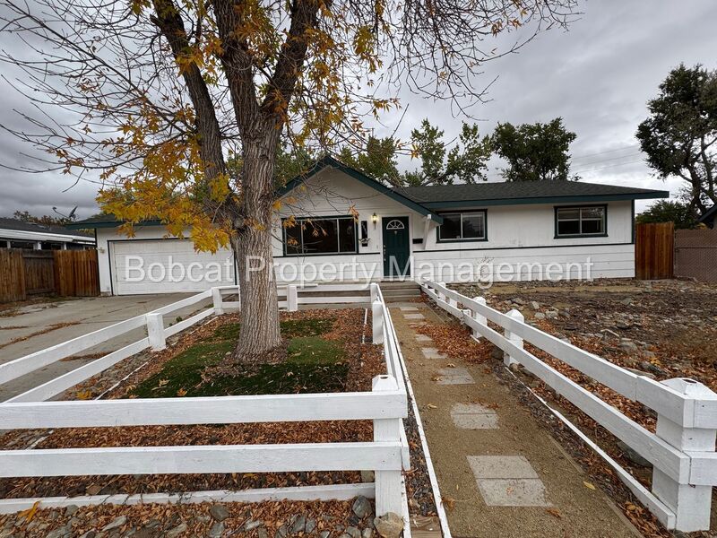 Carson City House: 2000 Marie Dr