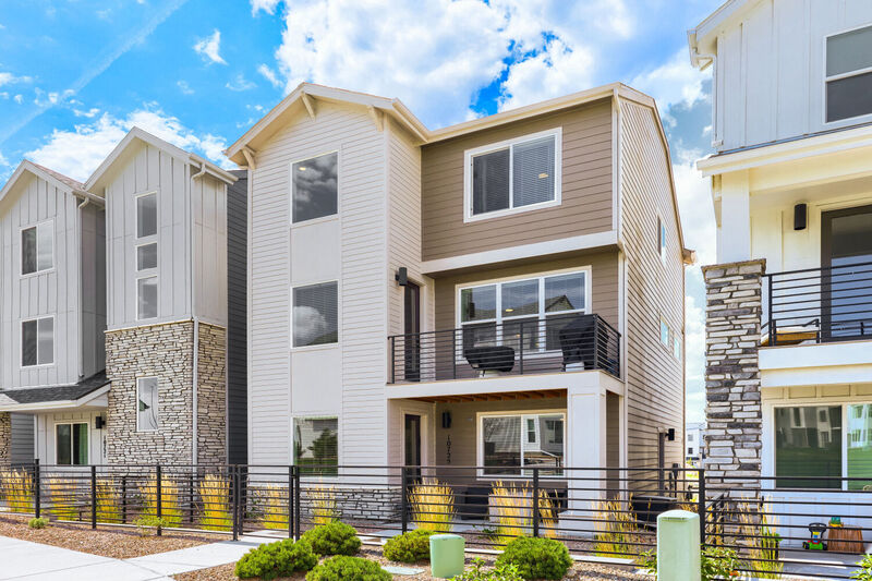 Colorado Springs House: 10725 Lewanee Point