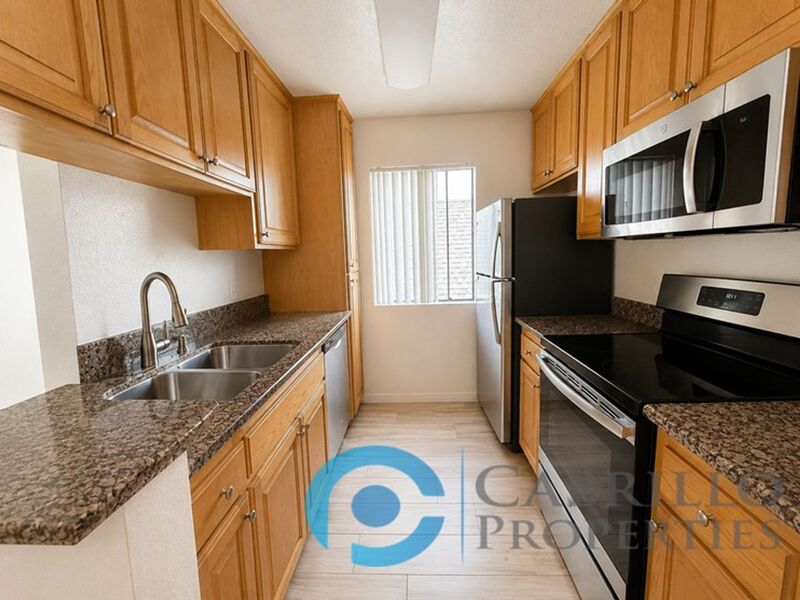 San Diego Condo: 4158 Utah Street
