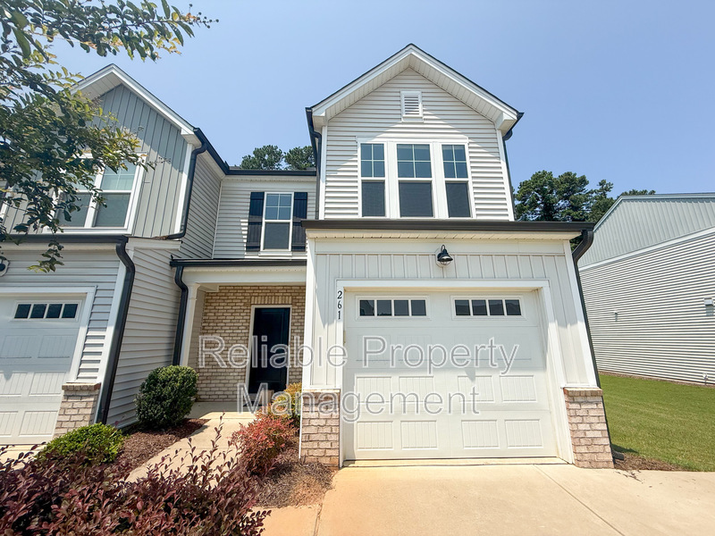 Garner Townhome: 261 White Oak Ridge Drive