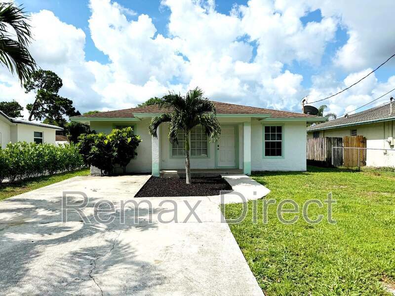 jupiter House: 6682 4th Street