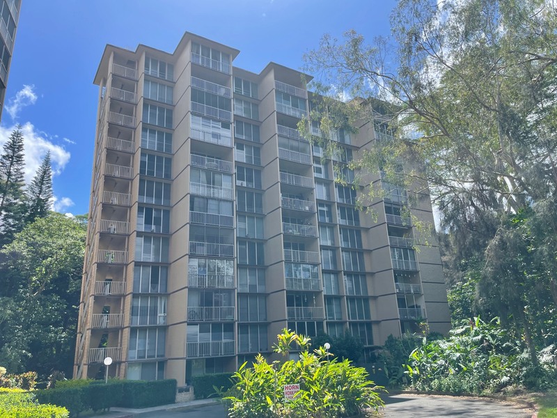 Mililani Condo: 95-269 Waikalani Drive #C906 - 1