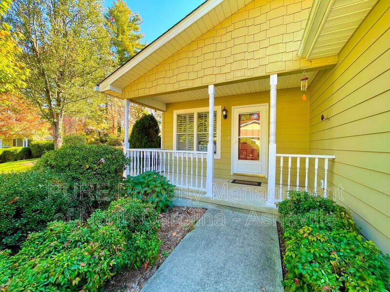 Hendersonville Townhome: 15 Spring Village Lane