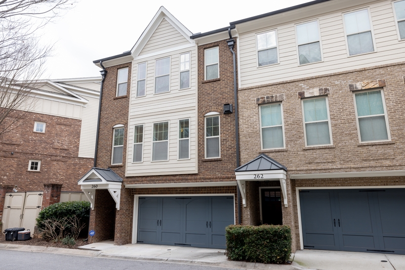 Atlanta Townhome: 260 Goodson Way Northwest - 1