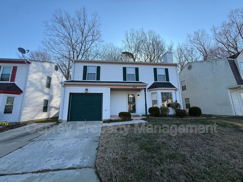 Spacious 4-Bedroom Home in Desirable Lee’s Mill! "ASK ABOUT OUR ZERO DEPOSIT" - Photo 1