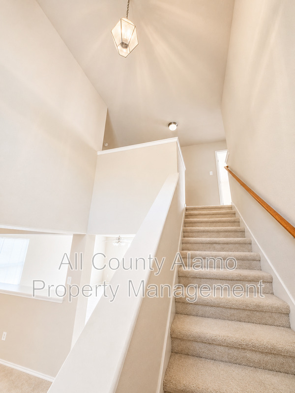 Main Rental Photo 14