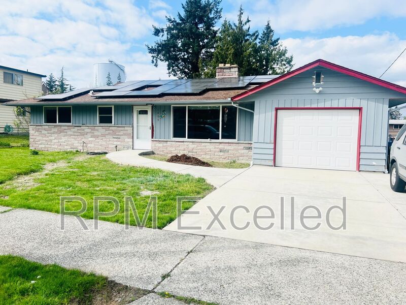 Kent House: 3808 S 250th St