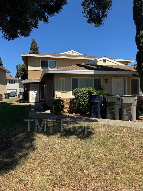 Sacramento House: 4359 Shining Star Dr