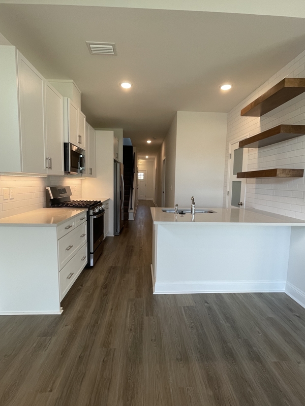 Tallahaassee House: 5658 Native Oak Drive