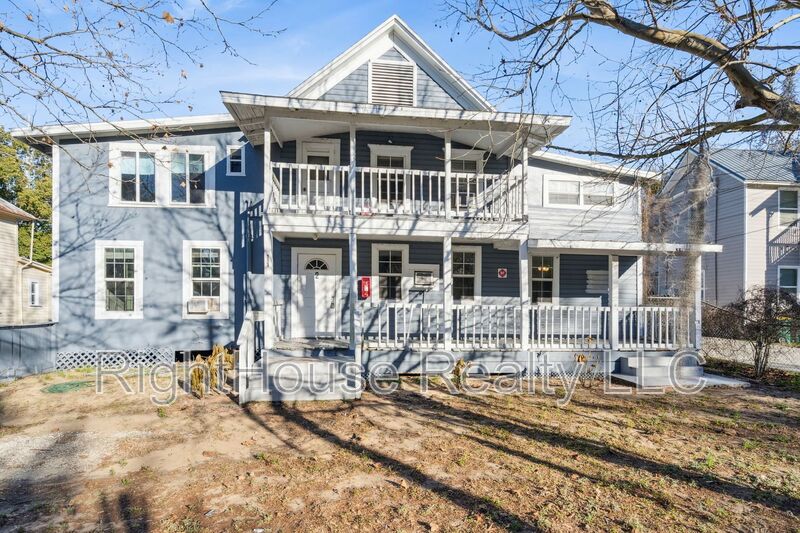 Eustis Condo: 113 South Grove St