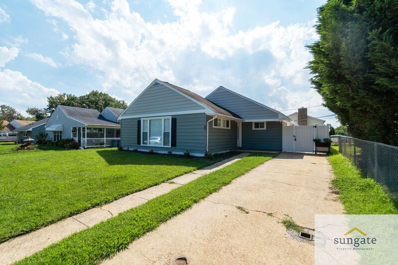 Rosedale House: 1908 Wilhelm Ave