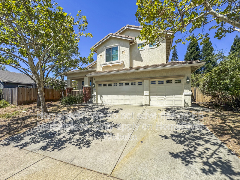 Folsom House: 2128 Topham Court