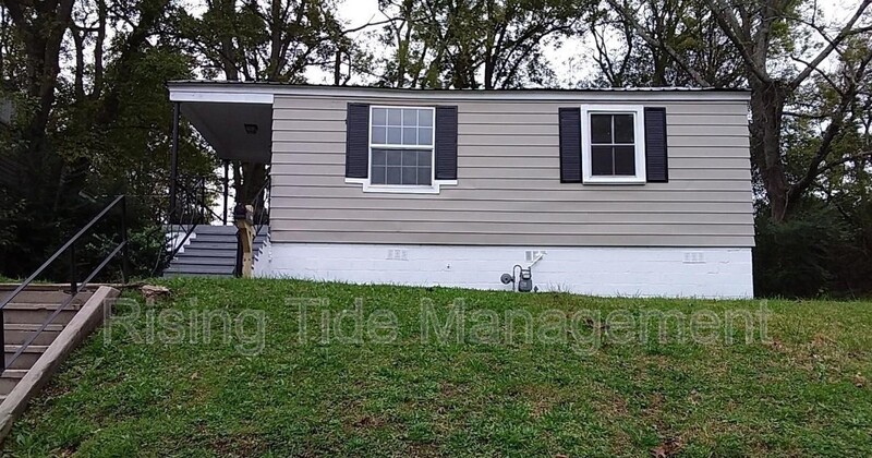 Birmingham House: 3905 39th Ct N