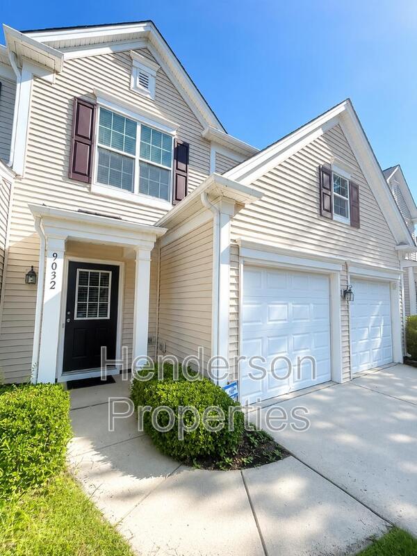 Charlotte Townhome: 9032 Bishop Crest Ln
