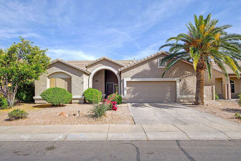 Gilbert House: 415 South Ironwood Street