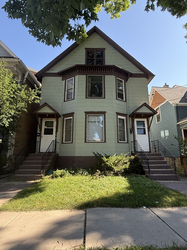 Madison Condo: 217 North Livingston Street