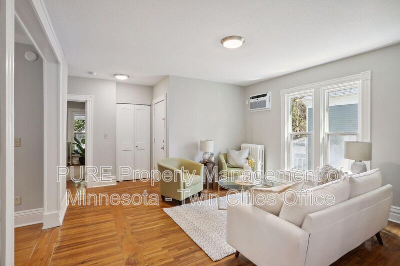 Saint Paul Condo: 550 Ashland Ave