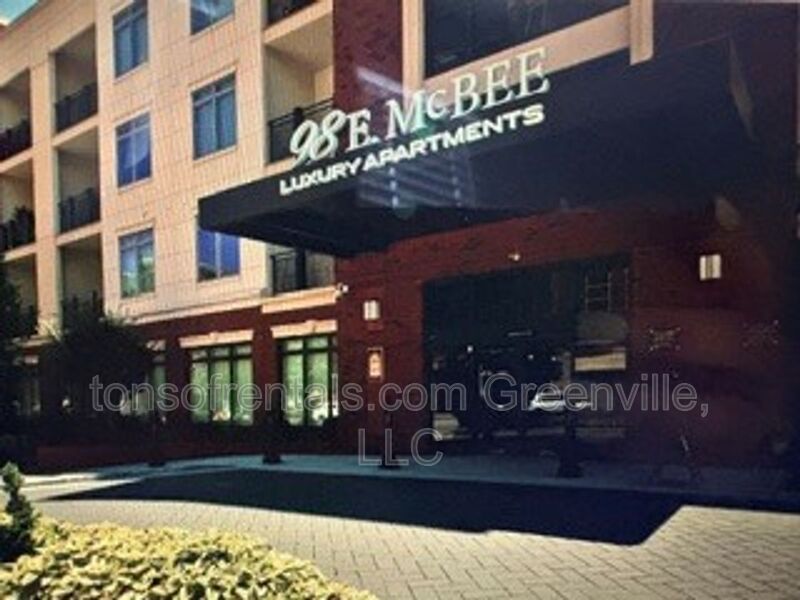 Greenville Condo: 98 E. McBee Ave.