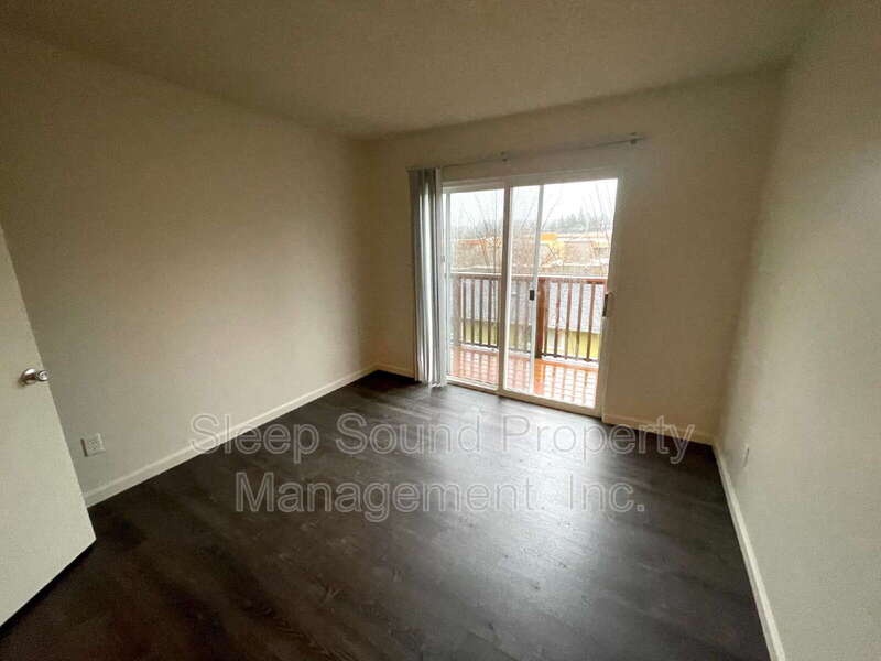 Portland Condo: 3153 SW Dolph Ct