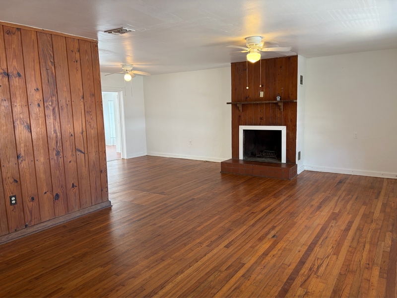 Tallahassee Condo: 209 Lovelace Drive - APT A