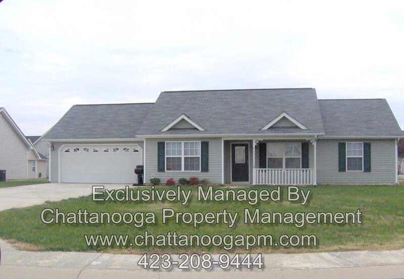 Rossville House: 296 Glenn Wade Dr