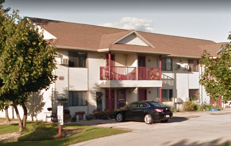 Oshkosh Condo: 430 Sullivan Street - 2